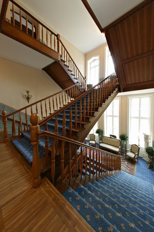 Park- Und Schlosshotel Schlemmin Bagian luar foto